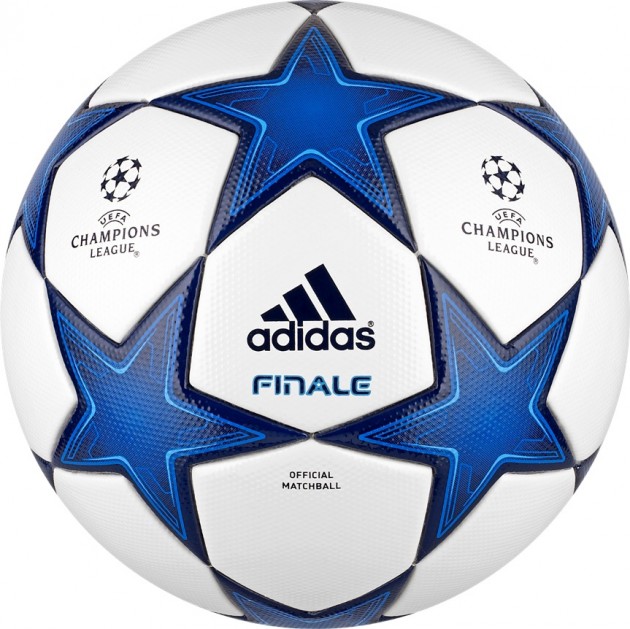 Fichier:Ballon de la finale de la Champions League féminine 2011  (cropped).JPG — Wikipédia
