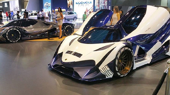 La Devel Sixteen Et Ses 5 000 Chevaux Voient Enfin Le Jour Au Salon De ...