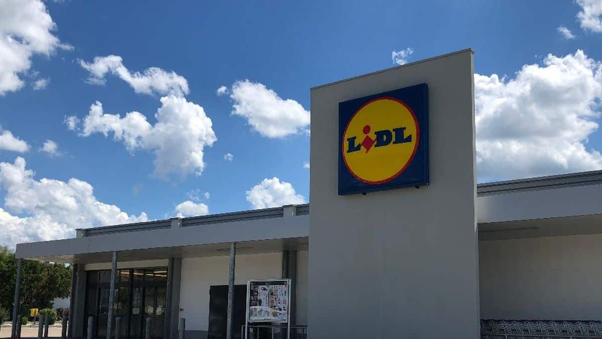 L'accessoire parfait pour cet été : le four à pizza du Lidl