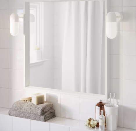 Cohue chez Ikea pour ce miroir de salle de bain au design élégant