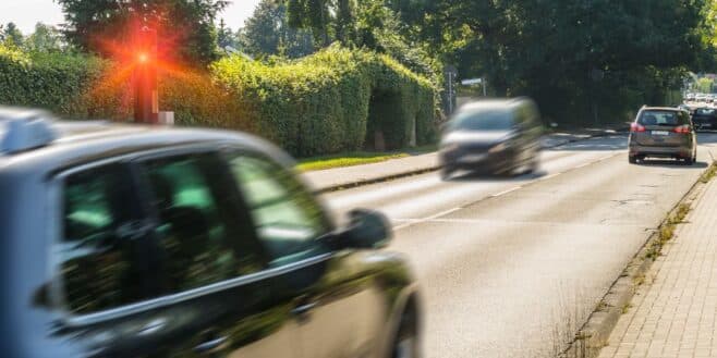 Radars: cette astuce hallucinante avec de la laque coiffante permet d'éviter les excès de vitesse !