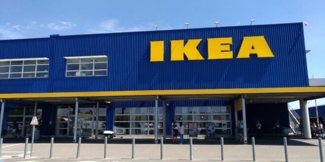 Ikea lance la couverture enroulable avec poignée parfaite pour faire un pique-nique