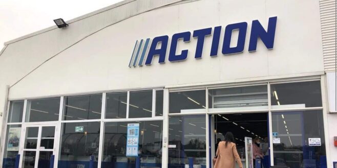 Action: bonne nouvelle des nouveaux magasins ouvrent à Paris et offrent des emplois