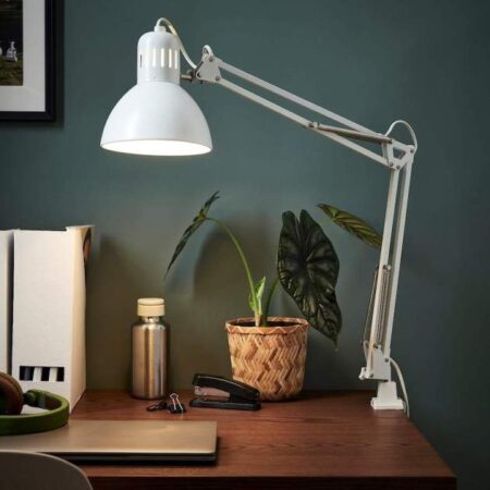 Ikea casse le prix de cette lampe de bureau très pratique-article