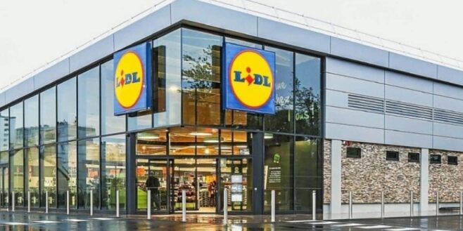 LIDL déchaîne les ventes avec cette table de nuit minimaliste à prix mini