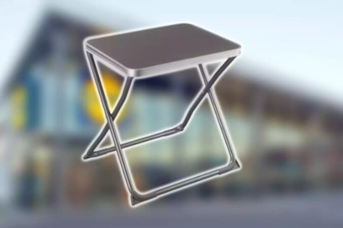 Ce meuble LIDL se transforme en table et en chaise à prix mini-article