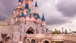 Disneyland Paris annonce une très bonne nouvelle et va recruter 7000 personnes