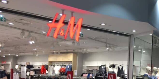 H&M élimine toute la concurrence avec la plus belle robe pour les fêtes de fin d'année