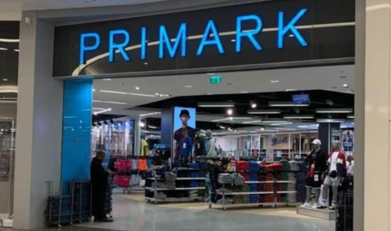 La veste à poches plaquées Primark que tout le monde veut avoir