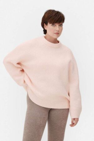 Primark frappe fort avec le pull préféré des femmes pour l'hiver-article