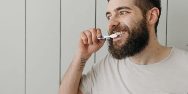 Ces conseils pour choisir un dentifrice bon pour votre salon d'après l'UFC-Que Choisir