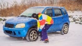 Chaussettes Vs pneus neige: cette solution est la meilleure pour sa sécurité