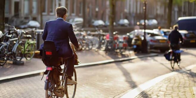 Une lourde amende pour tous les cyclistes qui oublient ce geste obligatoire sur la route