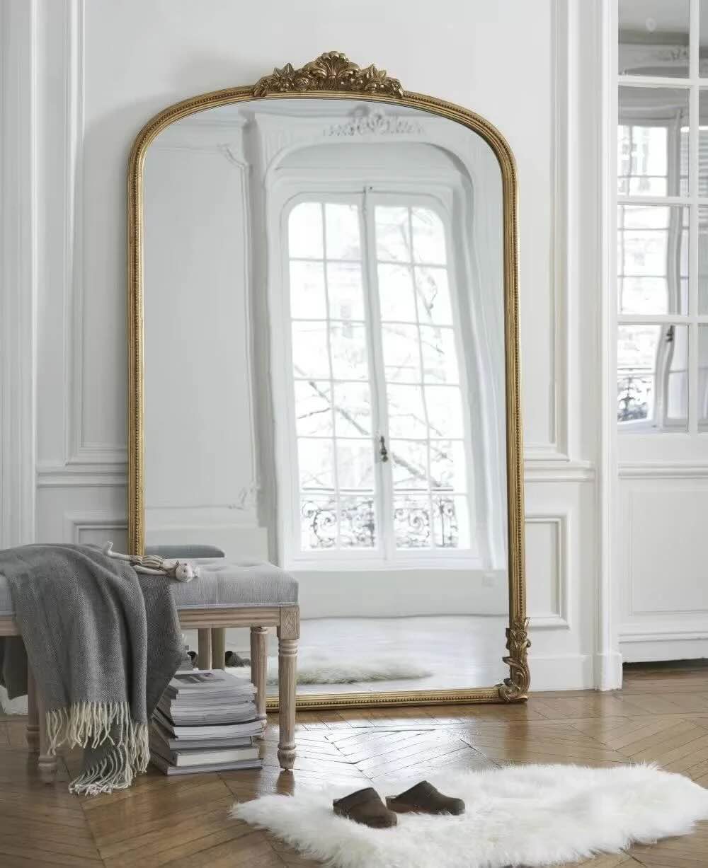 Ce miroir Maisons du Monde va transformer votre maison en Palais Royal