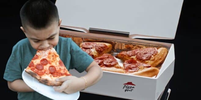 Votre PS5 se transforme en chauffe-pizza avec ce gadget hallucinant Pizza Hut