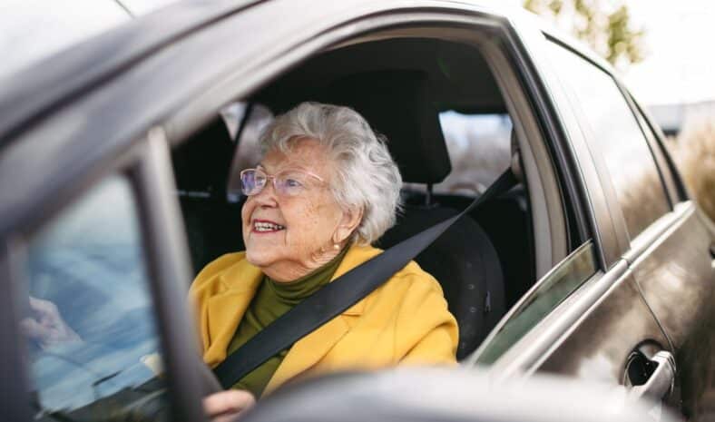 Cette marque de voiture adorée des personnes âgées est la plus ciblée par les voleurs