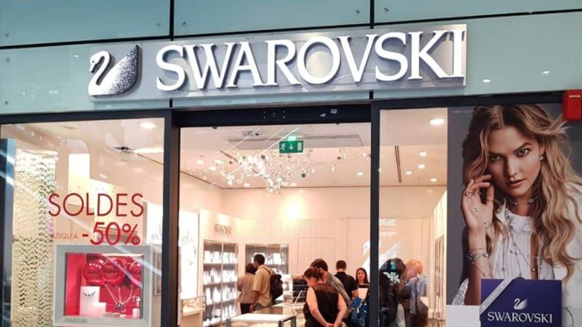 Swarovski a les boucles d'oreilles parfaites à offrir pour la Saint-Valentin