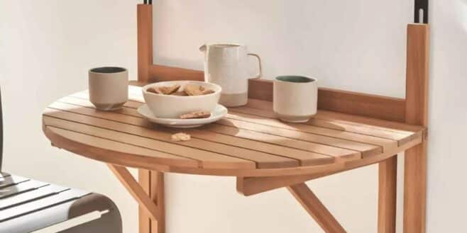 La table Maisons du Monde qui fait merveille sur les balcons et facile à installer